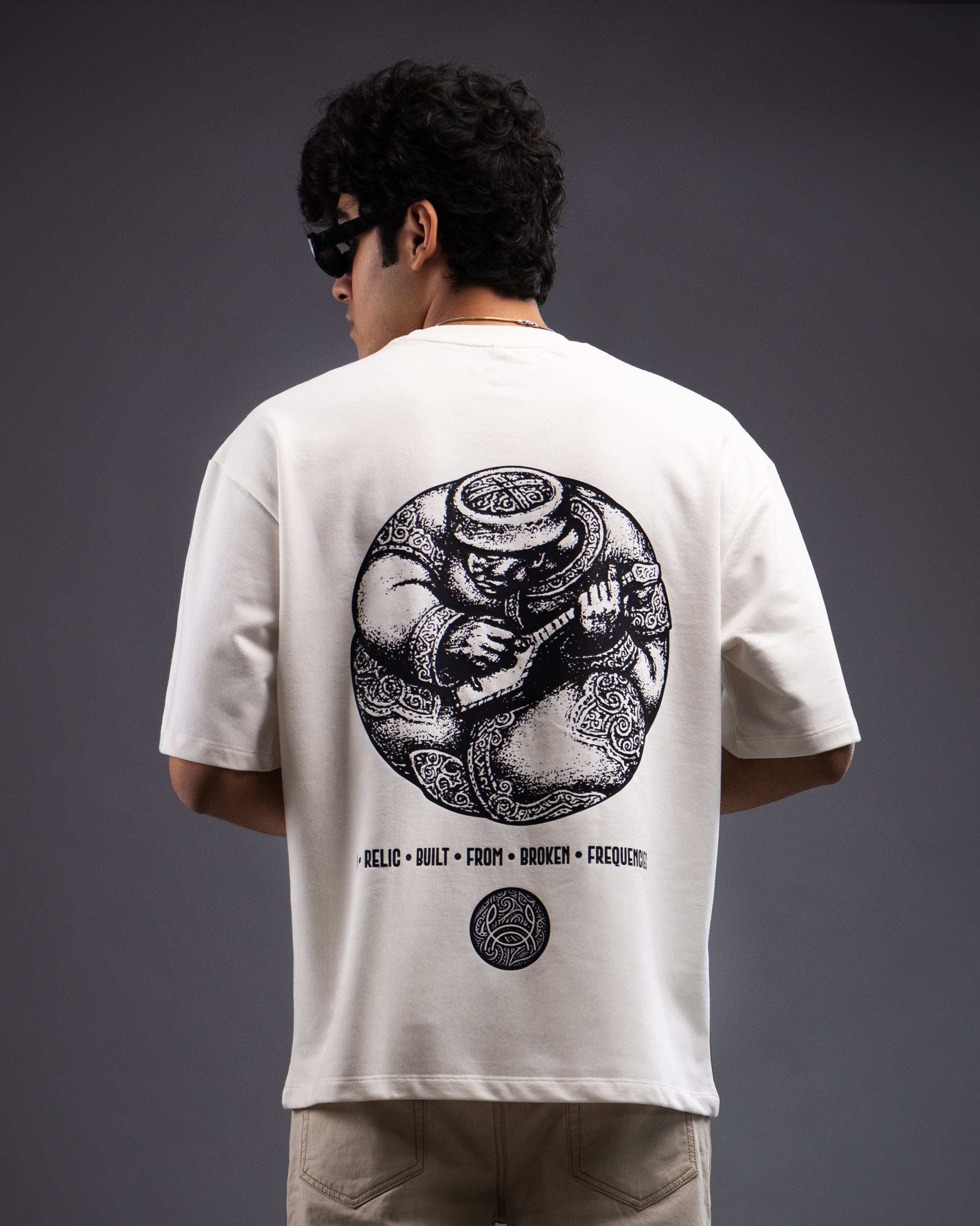 Sonolith Oversized Tee [OFF-WHITE]